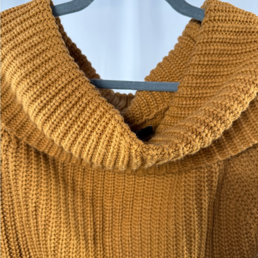 Lulus Carmichael Light Brown Off-the-Shoulder Knit Sweater Size Small - Picture 5 of 10
